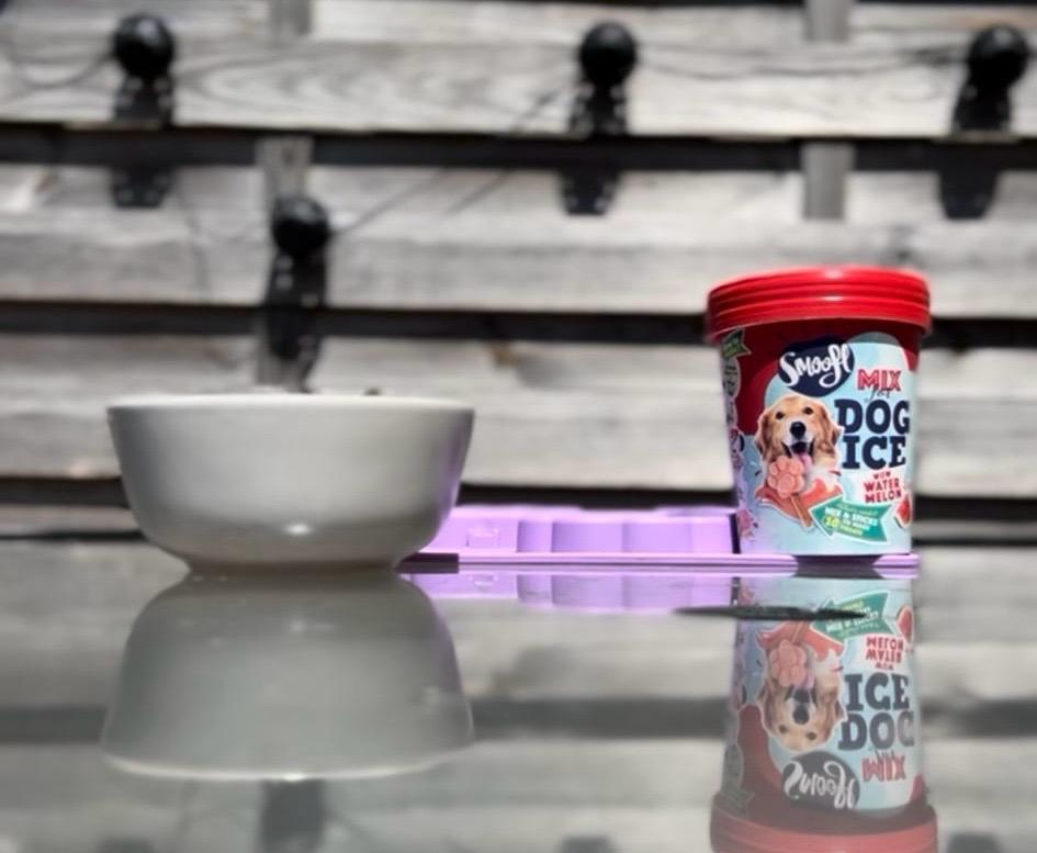 De product foto voor Smoofl mix - ijs voor honden