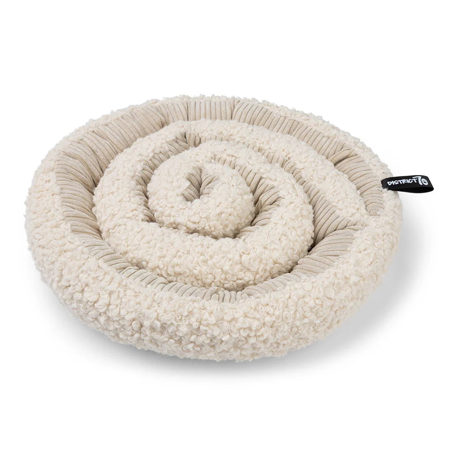 De tweede product foto voor District 70 Swirl snuffelmat