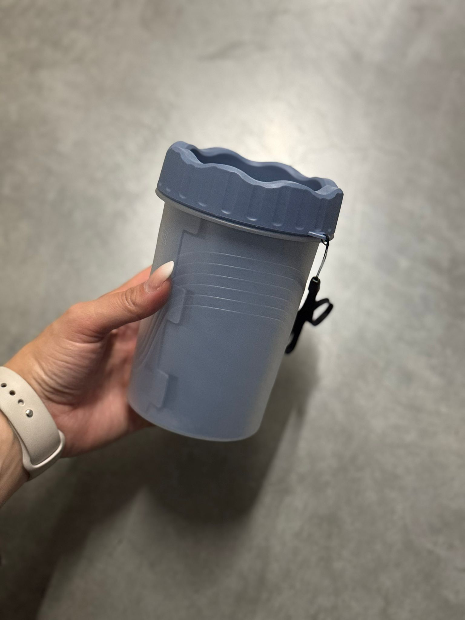 De tweede product foto voor Trixie Pootreiniger