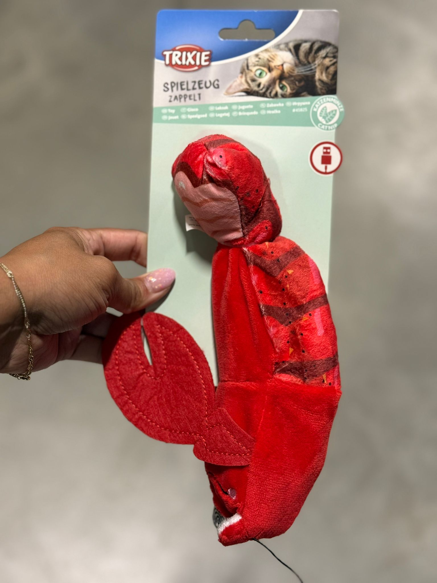 De product foto voor Trixie Spartel Garnaal Stof Catnip Rood