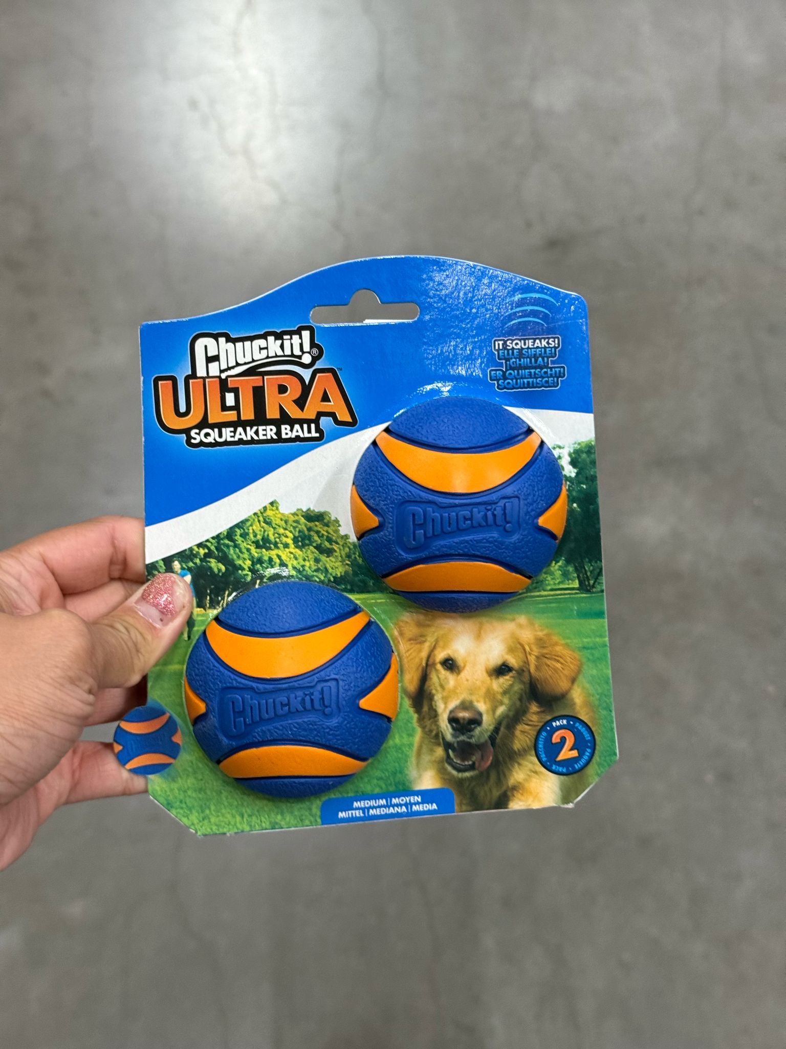 De product foto voor Chuckit Ultra Squeaker Bal 6 cm 2 st