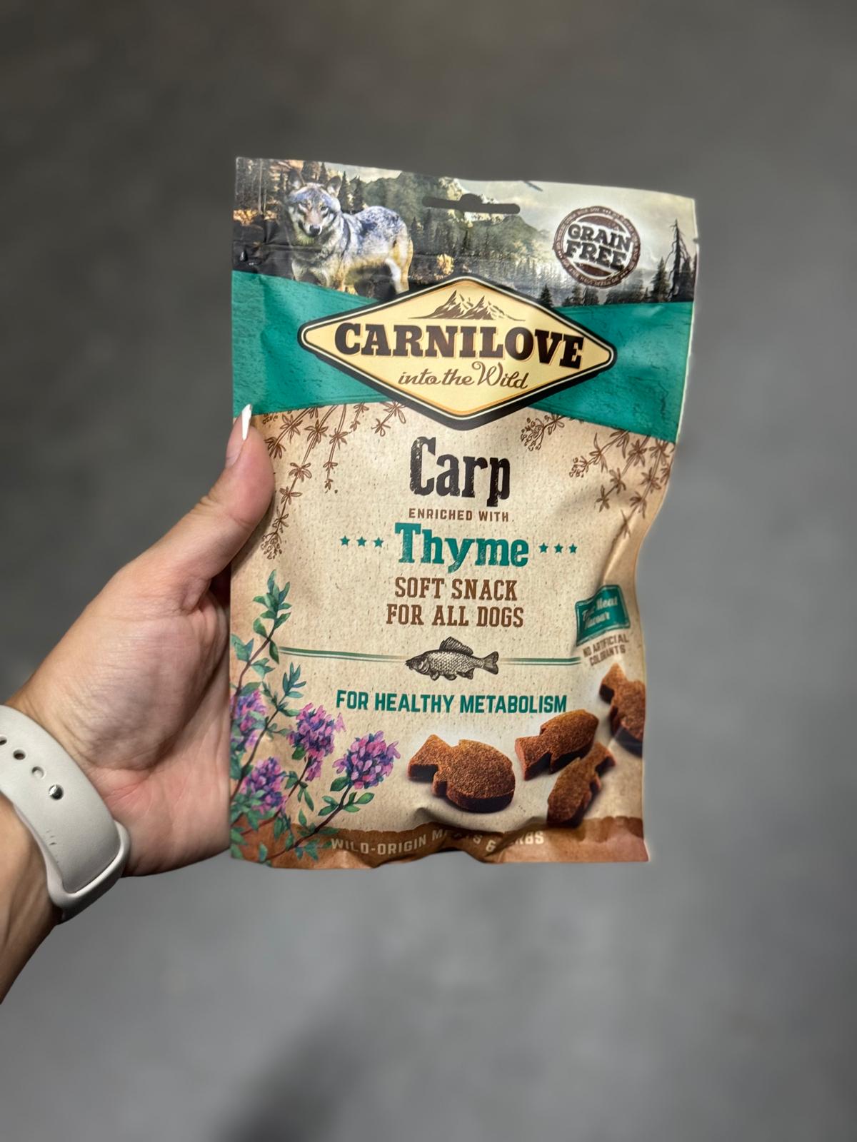 De derde product foto voor Carnilove Soft Snack Karper / Tijm