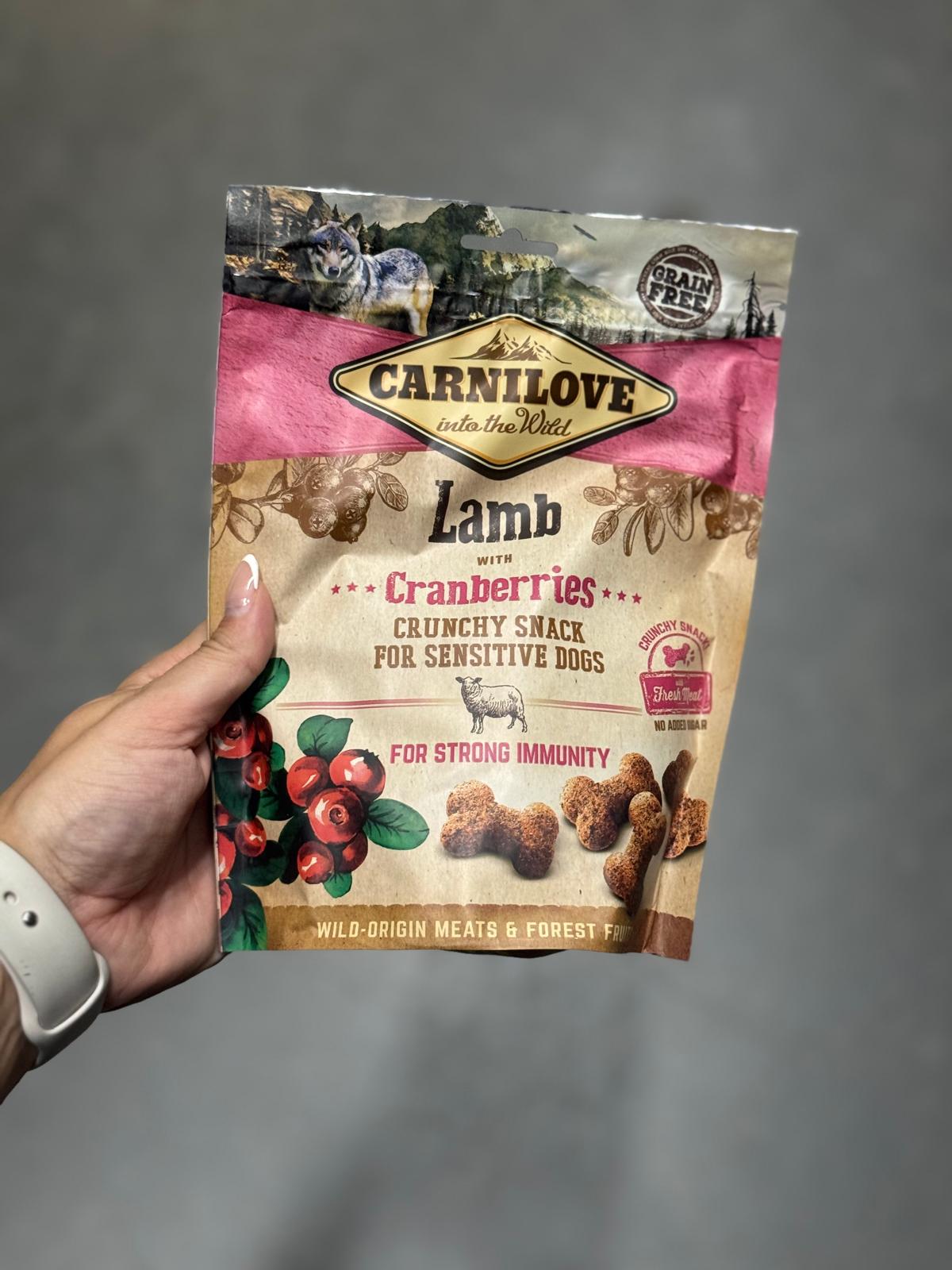 De tweede product foto voor Carnilove Crunchy Snack Lam / Cranberries