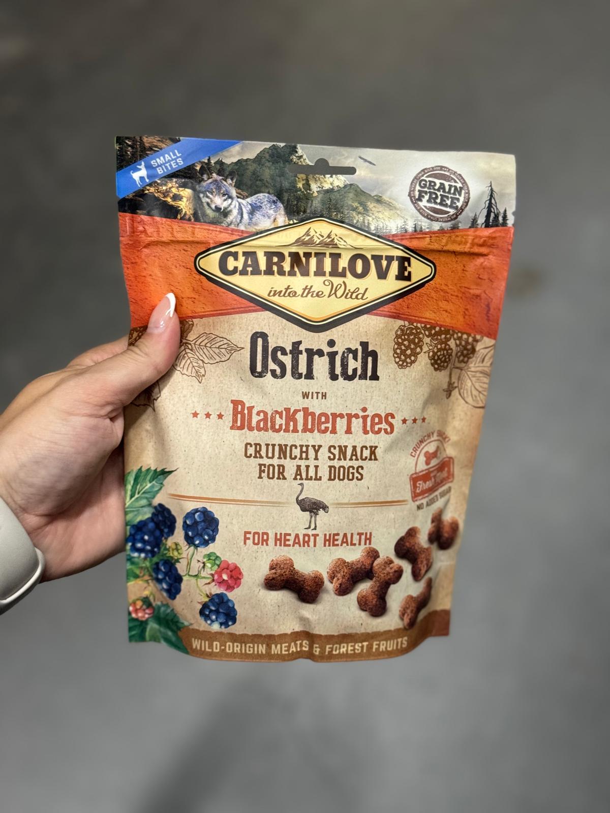 De vierde product foto voor Carnilove Crunchy Snack Struisvogel / Zwarte Bes