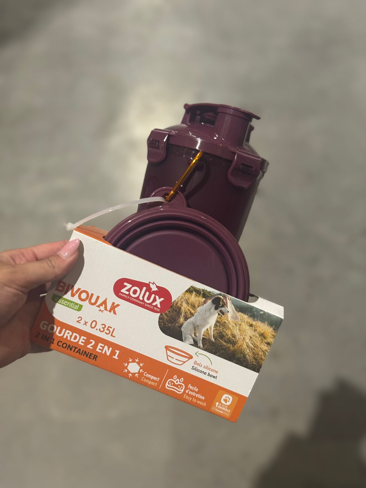 De product foto voor Zolux Bivouak 2-in-1 Reisset Fles Met VoerbakDrinkbak Rood
