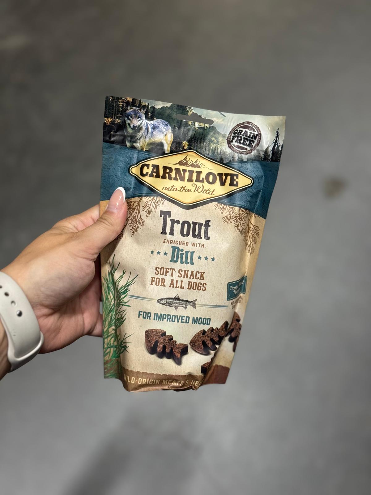 De tweede product foto voor Carnilove Soft Snack Forel / Dille