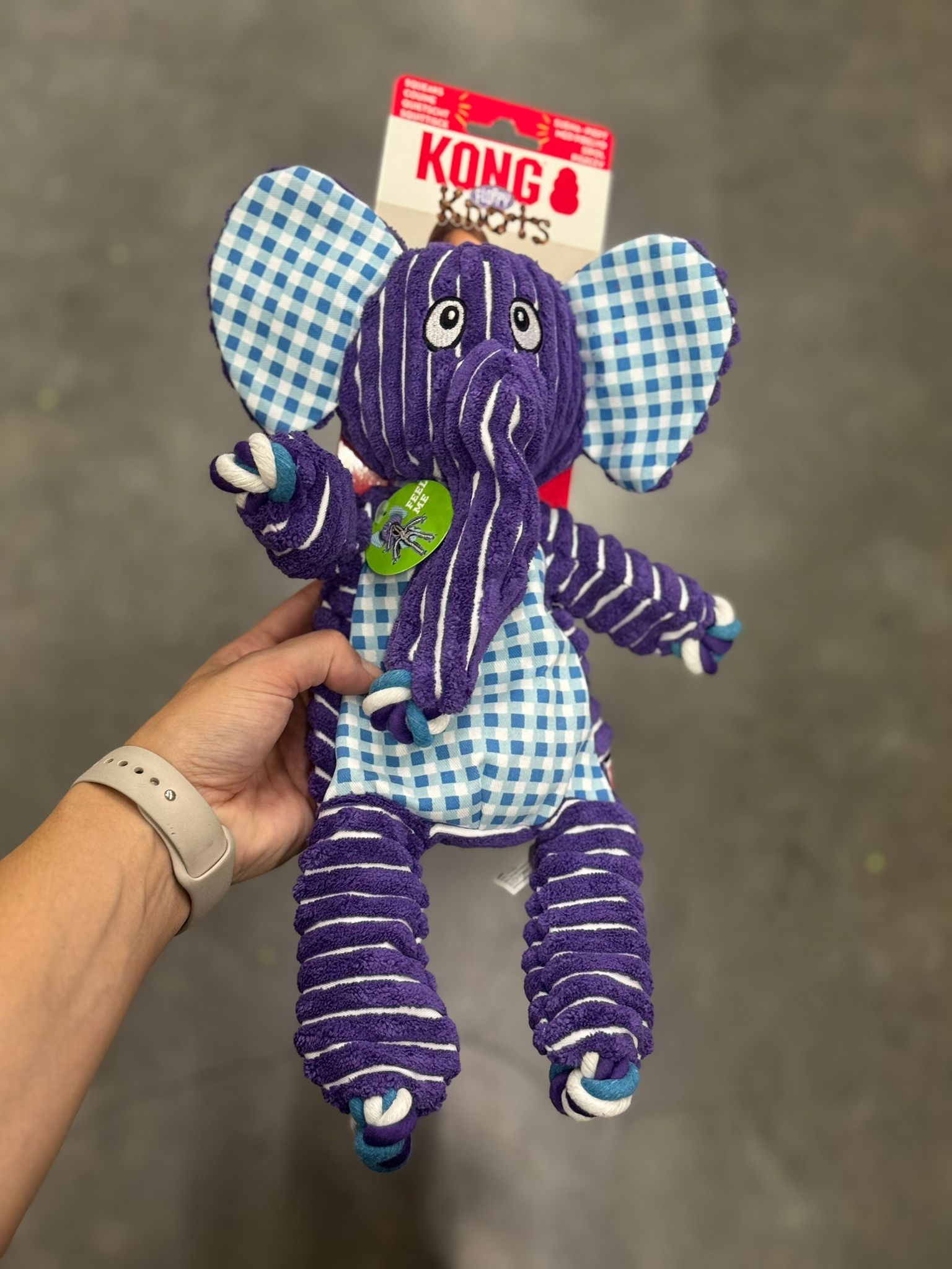 De derde product foto voor Kong Floppy Knots Olifant