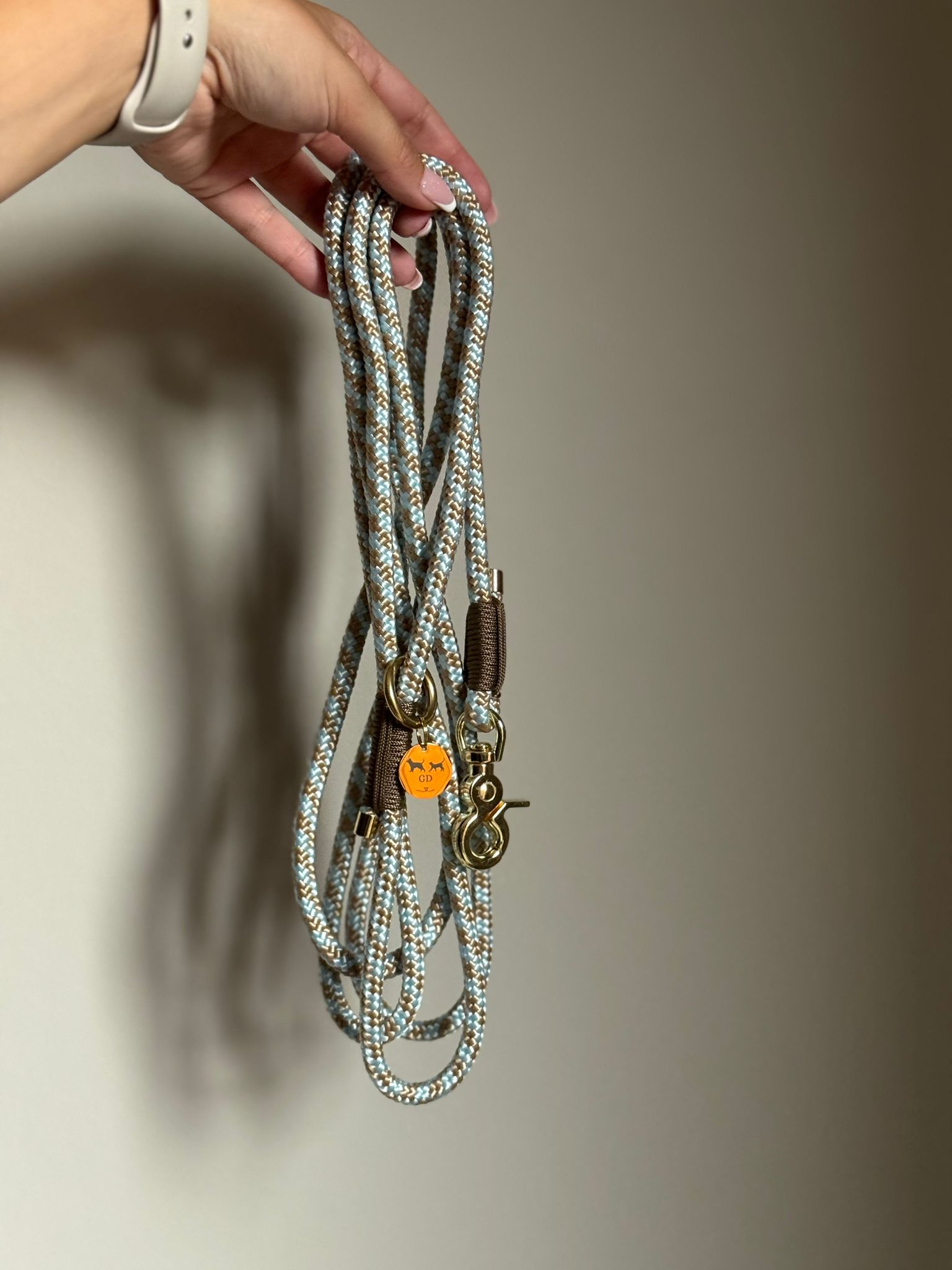 De tweede product foto voor Blauw/bruin Paracord uitlaatriem