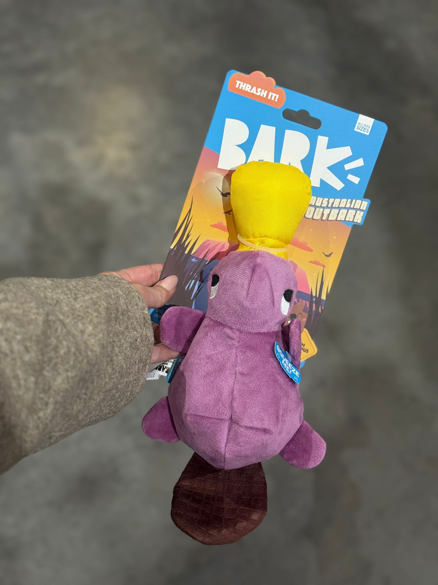 De product foto voor BARK Pippy platypus vogelbekdier