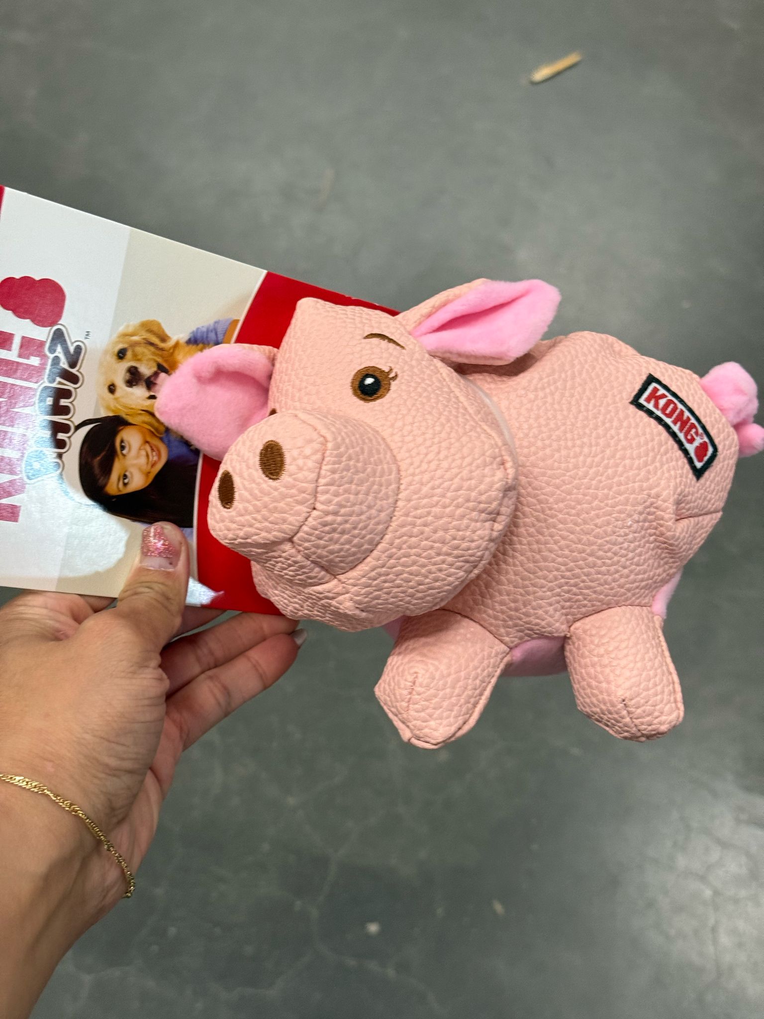 De derde product foto voor KONG Phatz Pig
