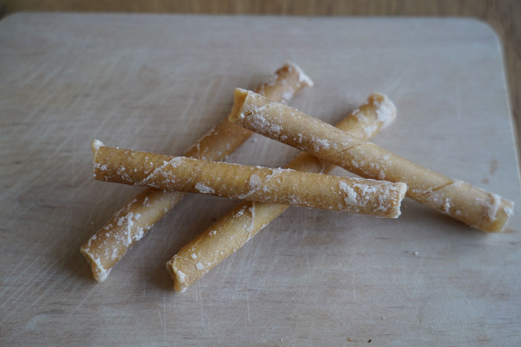 De vierde product foto voor Kauwstaafje gevuld met zalm